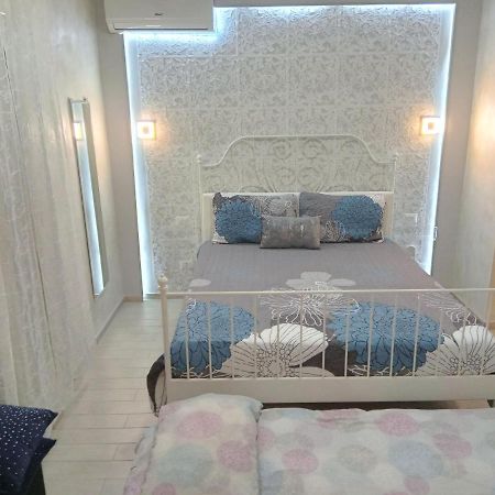 Rosilienza Suites Private Spa, Patio Garden Free Trasfer To & From Airport Fiumicino Eksteriør billede