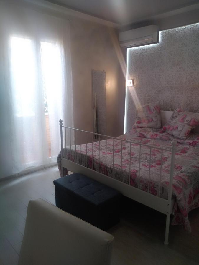 Rosilienza Suites Private Spa, Patio Garden Free Trasfer To & From Airport Fiumicino Eksteriør billede