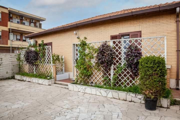 Rosilienza Suites Private Spa, Patio Garden Free Trasfer To & From Airport Fiumicino Eksteriør billede